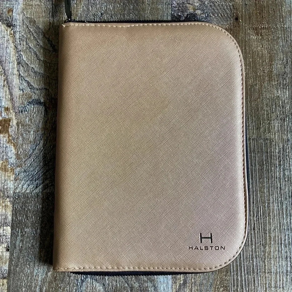 Halston  Travel Jewelry Case - Picture 1 of 5